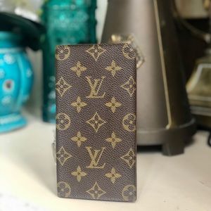 ⚜️Authentic Louis Vuitton Vintage Long Bifold⚜️